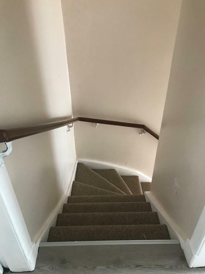 “A Wee Pad In Dunfermline”アパートメント エクステリア 写真
